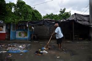 devastation-in-haiti-1